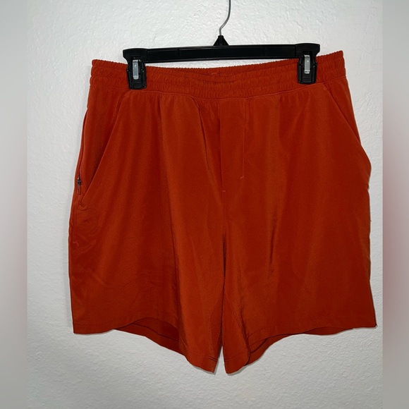 Lulu Lemon Pace Breaker Linerless Short 7” - Picture 2 of 4